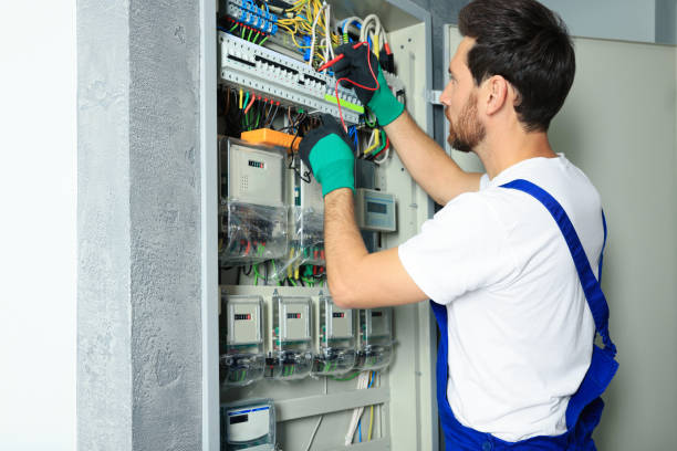 Affordable Emergency Electrician in North Oaks, MN